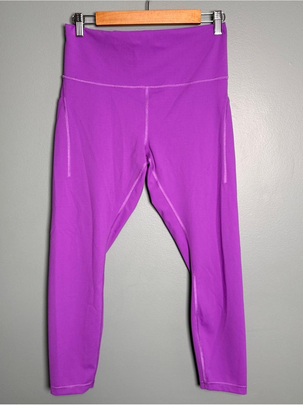 Lululemon Womens Wunder Under High Rise 25” Leggings Purple Size 12 Running Gym